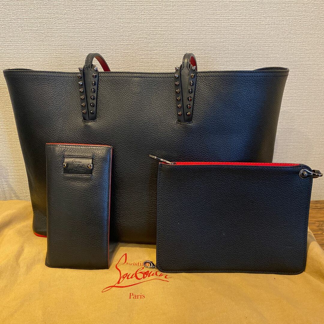 Christian Louboutin(クリスチャンルブタン)のルブタン　トート財布 レディースのバッグ(トートバッグ)の商品写真