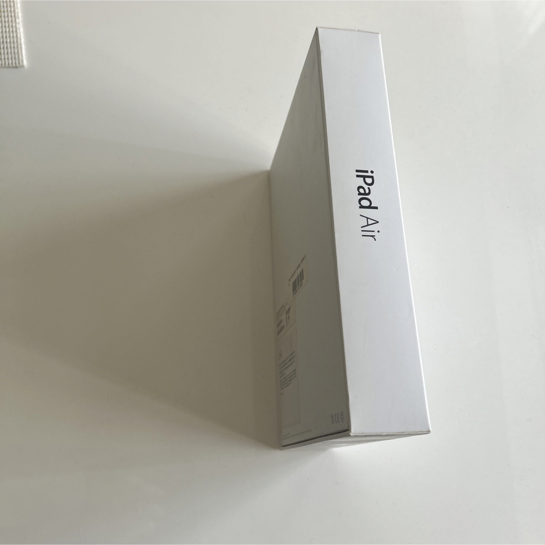 アップル iPad Air WiFi 16GB シルバー スマホ/家電/カメラのPC/タブレット(タブレット)の商品写真