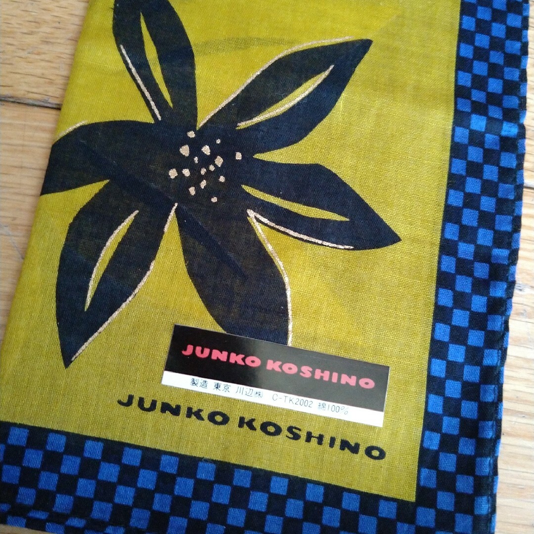 JUNKO KOSHINO(コシノジュンコ)のジュンココシノ　ハンカチ レディースのファッション小物(ハンカチ)の商品写真