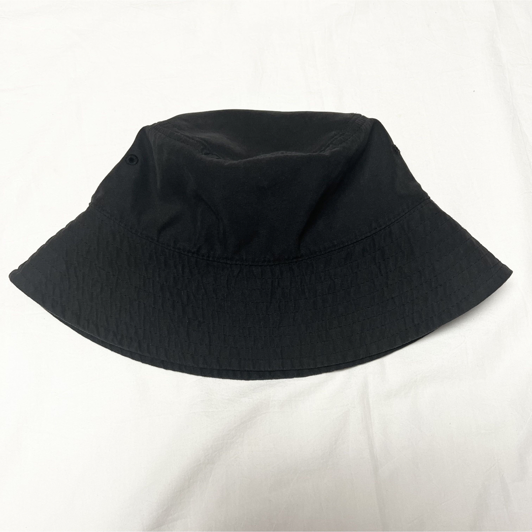 H&M(エイチアンドエム)のH&M バケットハット ブラック Mサイズ 58cm 韓国風 レディースの帽子(ハット)の商品写真