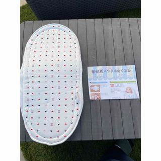 【美品】新生児スワドル　おくるみ　トリコロール　赤ちゃんの城(おくるみ/ブランケット)