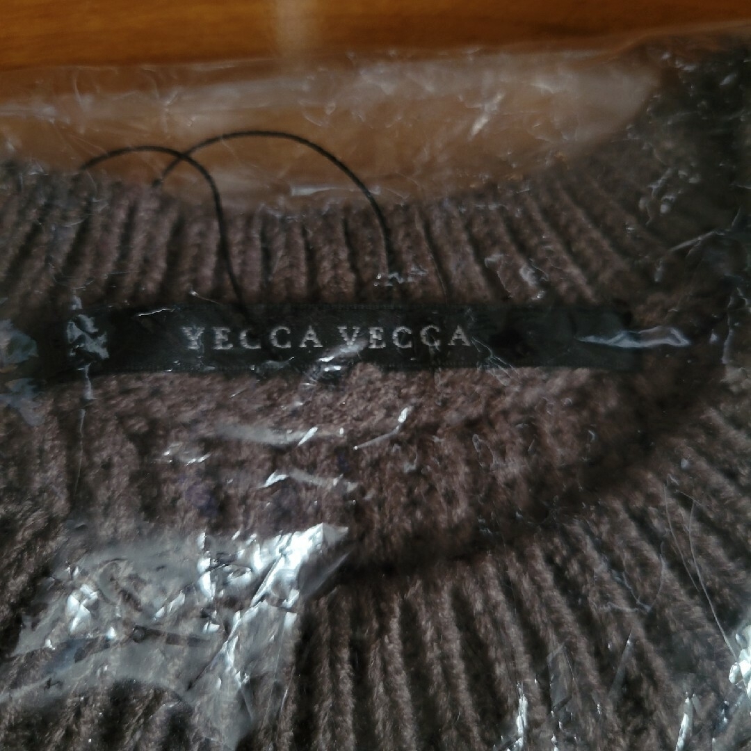 YECCA VECCA(イェッカヴェッカ)のYECCAVECCA ケーブル編みクルーネックニット メンズのトップス(ニット/セーター)の商品写真