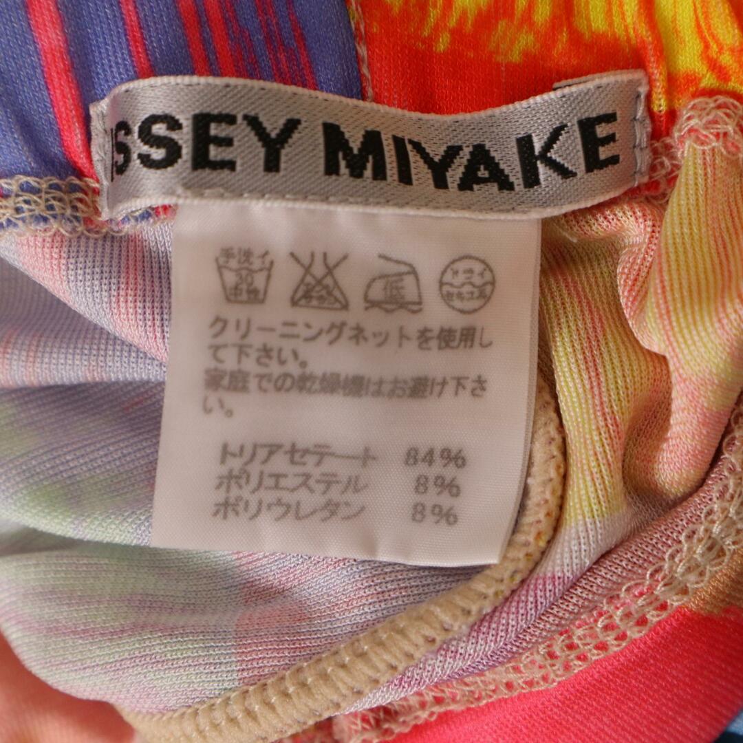 ISSEY MIYAKE(イッセイミヤケ)のイッセイミヤケ IM31JF020 総柄 パンツ/ 2 レディースのパンツ(その他)の商品写真