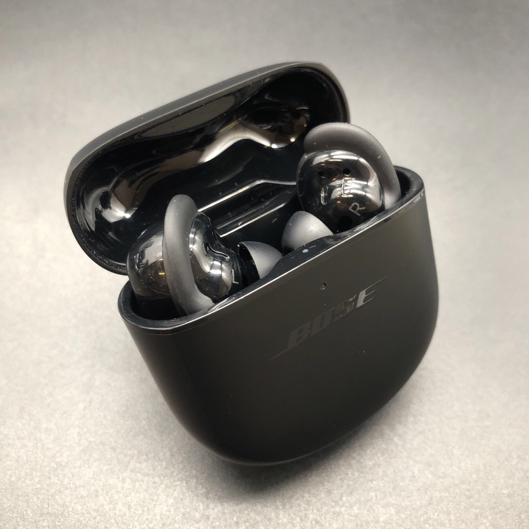 BOSE - 即決 Bose QuietComfort Earbuds Ⅱ ワイヤレスイヤホン BOSE - 即決 Bose QuietComfort Earbuds Ⅱ ワイヤレスイヤホン