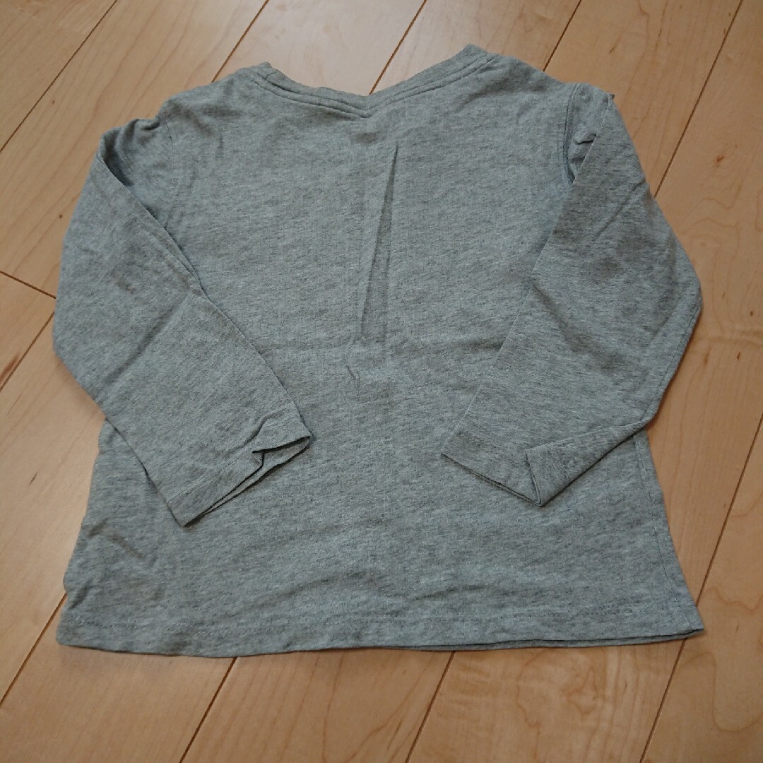 babyGAP(ベビーギャップ)のbabyGAP トップス 95 キッズ/ベビー/マタニティのキッズ服男の子用(90cm~)(Tシャツ/カットソー)の商品写真