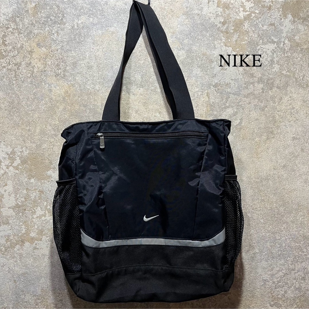 NIKE - NIKE ナイキ ナイロン トートバッグの通販 by 512 NIKE - NIKE ナイキ ナイロン トートバッグの通販 by 512