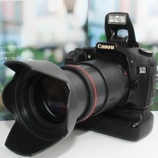 キヤノン(Canon)の❤️近遠対応万能レンズ&バッテリーグリップ付き❤️Canon EOS 30D❤️(デジタル一眼)