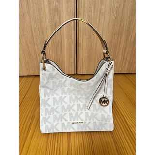 マイケルコース(Michael Kors)の【美品】マイケルコース　 ショルダーバッグ(ショルダーバッグ)