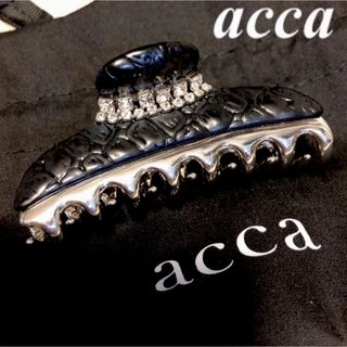 アッカ(acca)のアッカacca 限定品♡豪華ダブルコラーナ♡ブラック♡エレガントヘアクリップ(バレッタ/ヘアクリップ)