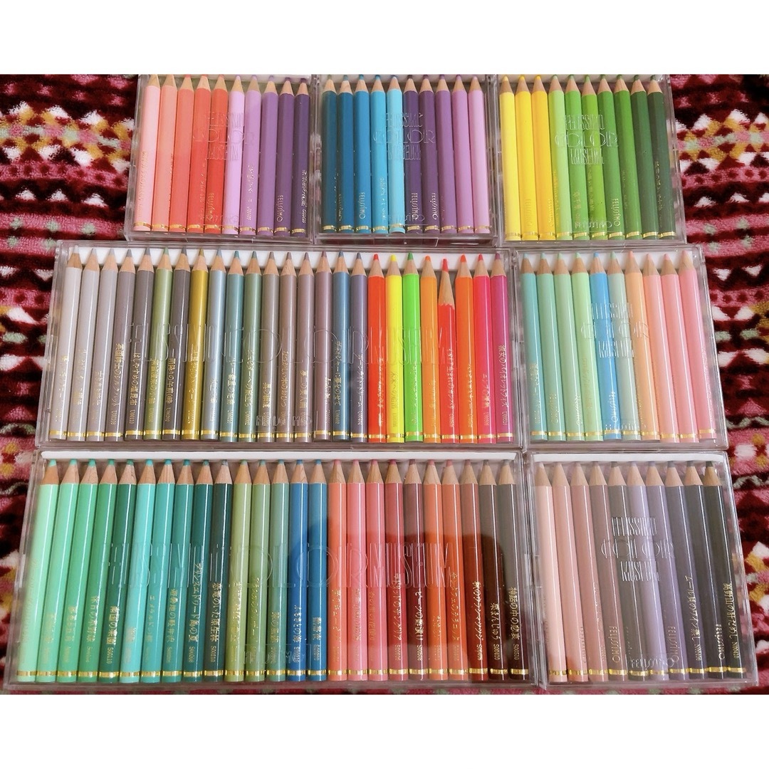 FELISSIMO(フェリシモ)のフェリシモ 色鉛筆 7箱セット エンタメ/ホビーのアート用品(色鉛筆)の商品写真