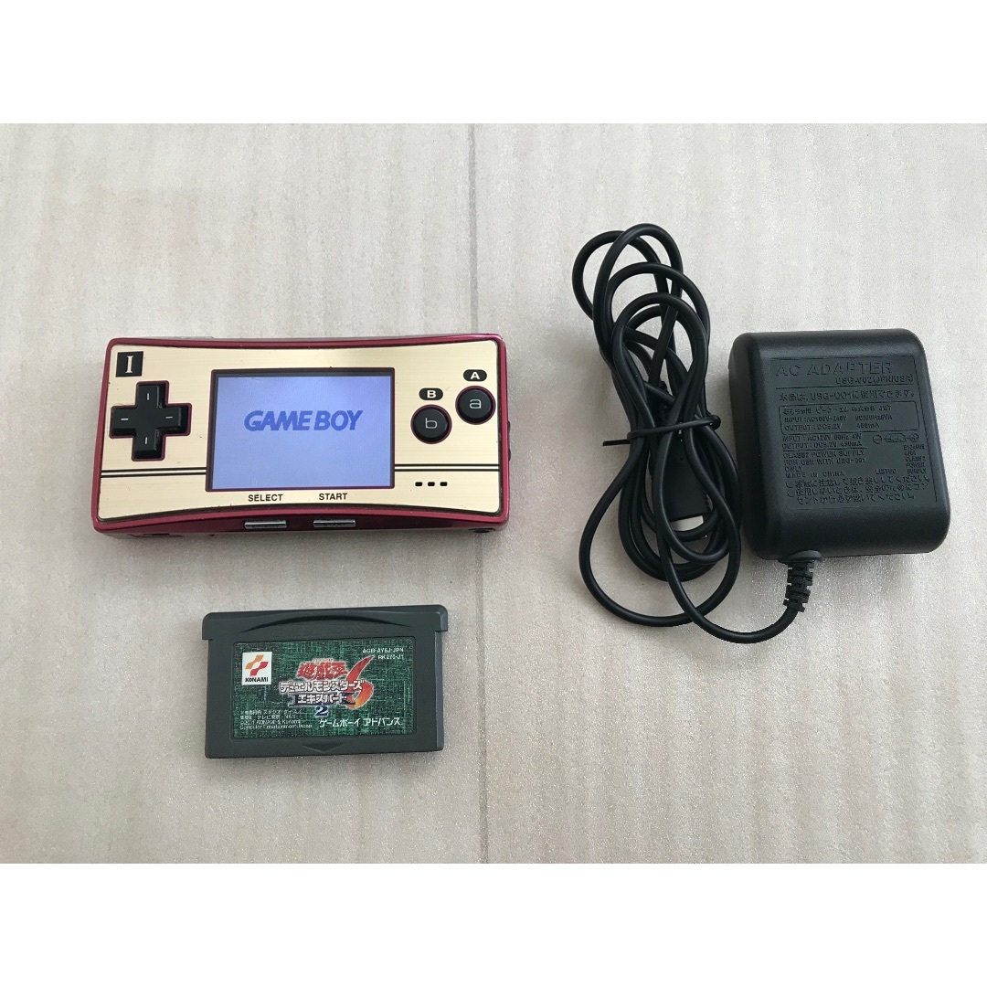 国内外の人気集結! ゲームボーイミクロ本体(ファミコンカラー 国内外の人気集結! ゲームボーイミクロ本体(ファミコンカラー