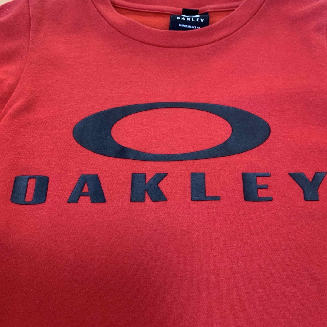 Oakley(オークリー)のオークリー　半袖Tシャツ　☆ 130㎝ キッズ/ベビー/マタニティのキッズ服男の子用(90cm~)(Tシャツ/カットソー)の商品写真