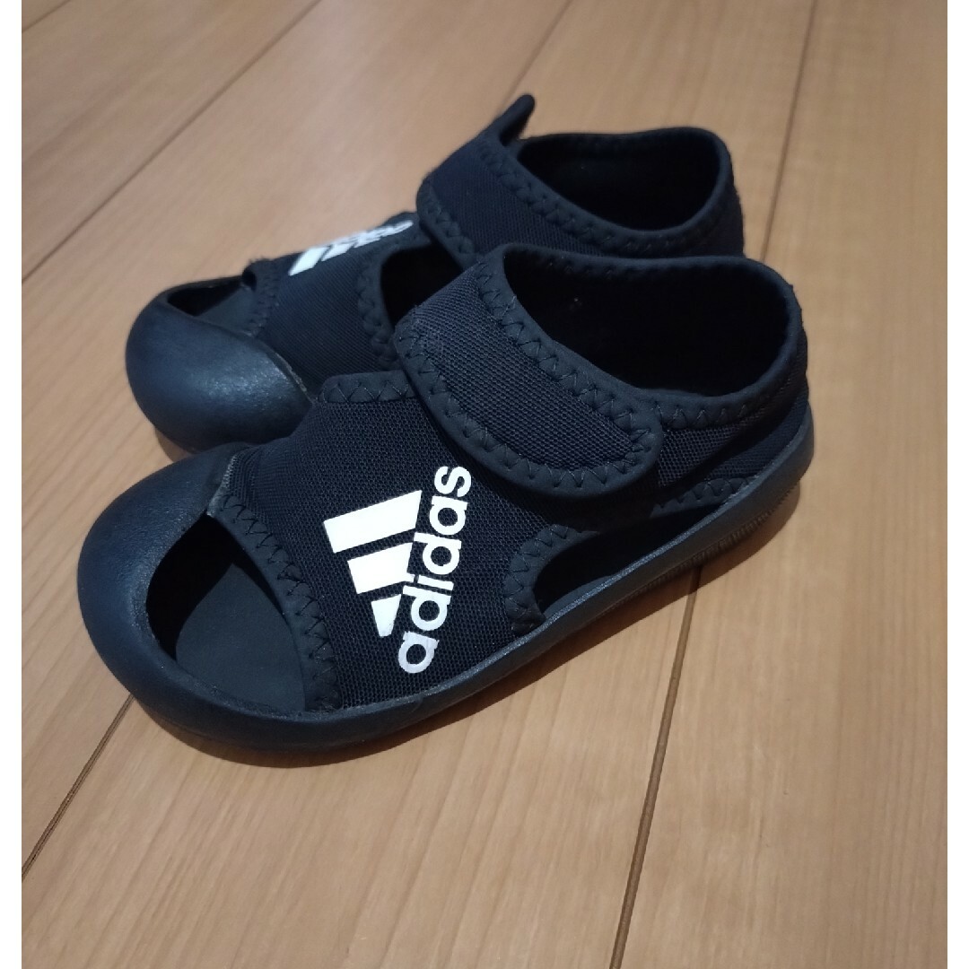 adidas(アディダス)のアディダス　キッズ　サンダル　14センチ キッズ/ベビー/マタニティのベビー靴/シューズ(~14cm)(サンダル)の商品写真