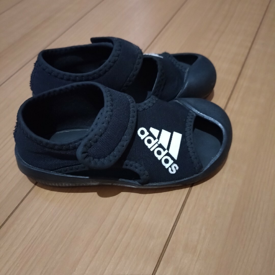 adidas(アディダス)のアディダス　キッズ　サンダル　14センチ キッズ/ベビー/マタニティのベビー靴/シューズ(~14cm)(サンダル)の商品写真