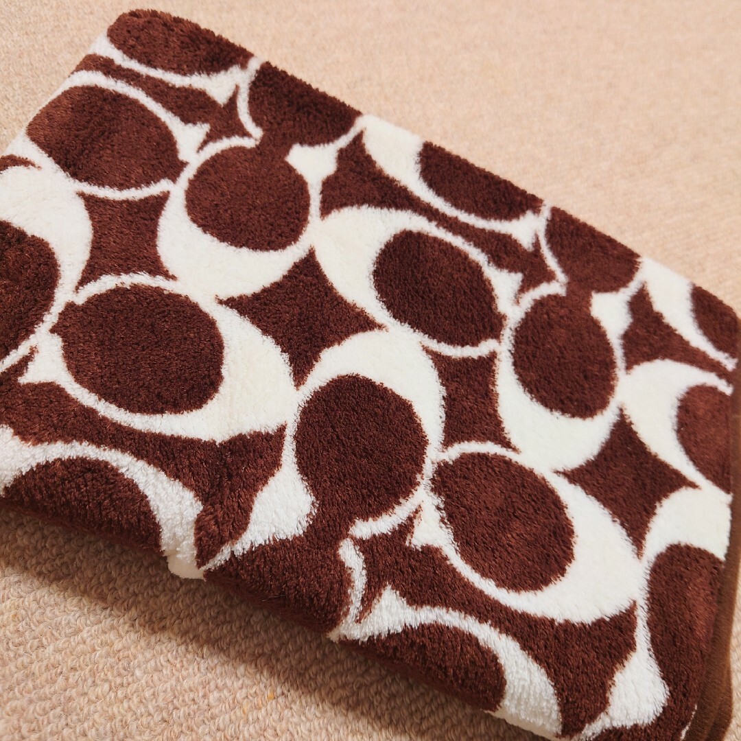 COACH - コーチブランケット 箱付 未使用品の通販 by u.235's COACH - コーチブランケット 箱付 未使用品の通販 by u.235's