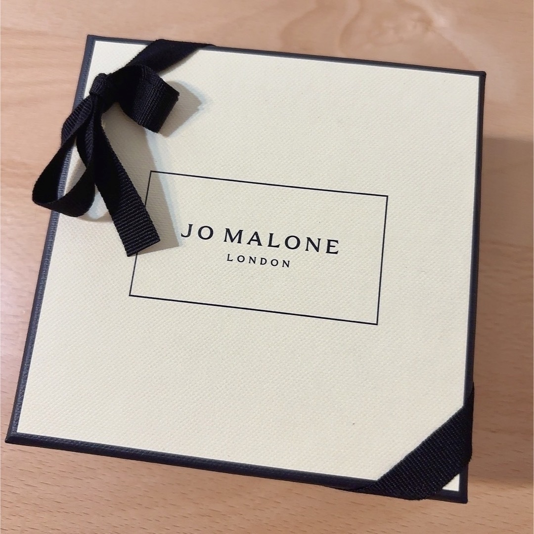 Jo Malone(ジョーマローン)の（さかなちゃん様専用）JO MALONE  ライムバジル&マンダリン　バスオイル コスメ/美容のボディケア(入浴剤/バスソルト)の商品写真