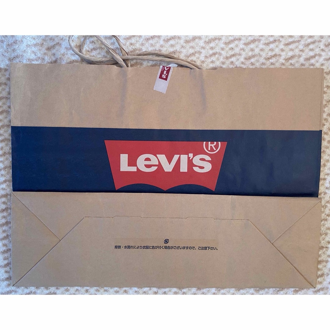 Levi's(リーバイス)の【美品】Levi's ショッパー　紙袋　 レディースのバッグ(ショップ袋)の商品写真