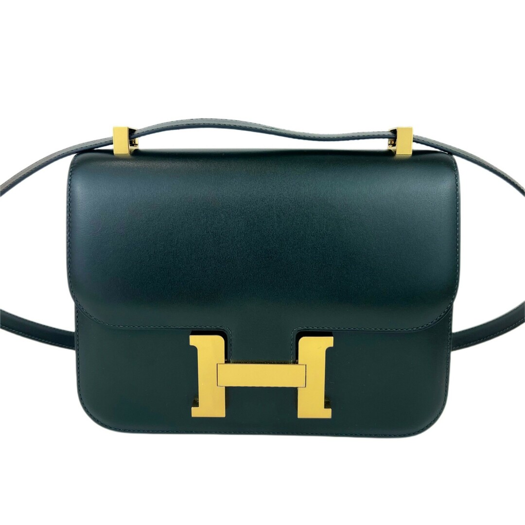 Hermes(エルメス)の新品 HERMES エルメス Constance24 コンスタンス24 Vert fonce ヴェールフォンセ box calf ボックスカーフ B刻 レディースのバッグ(ショルダーバッグ)の商品写真