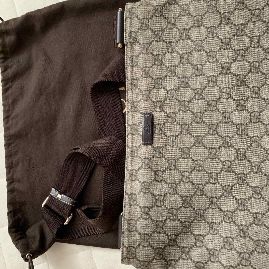Gucci(グッチ)のGUCCI 斜めがけショルダーバッグ レディースのバッグ(ショルダーバッグ)の商品写真