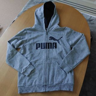 プーマ(PUMA)のPUMAパーカー(Tシャツ/カットソー)