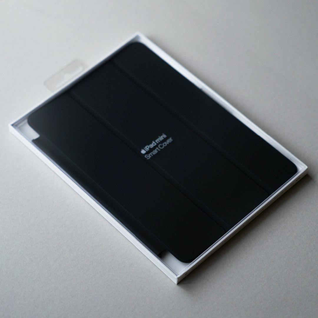 Apple(アップル)の新品未開封 Apple純正 iPad mini Smart Cover ブラック スマホ/家電/カメラのスマホアクセサリー(iPadケース)の商品写真