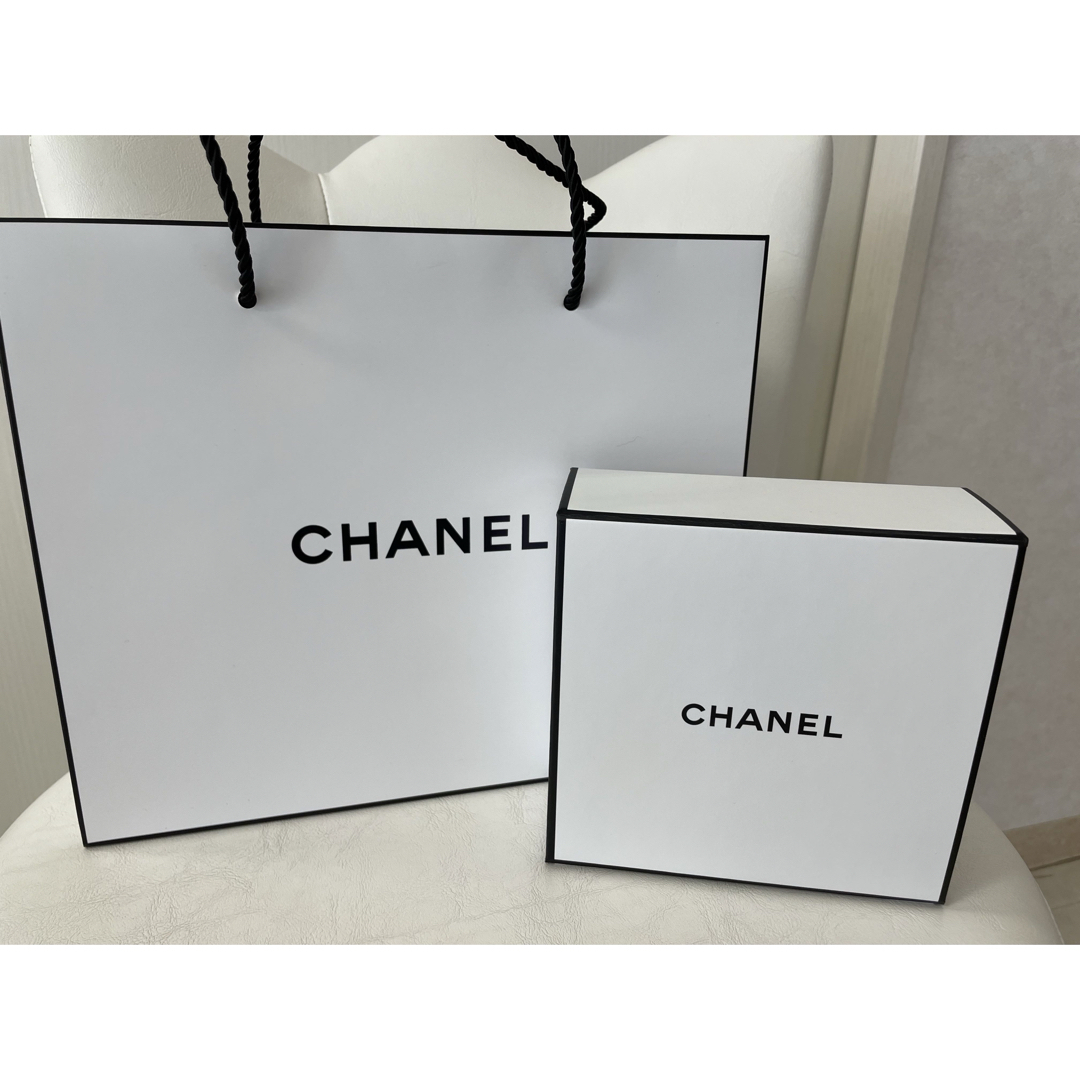 CHANEL(シャネル)の新品　CHANEL香水ガブリエル エッセンス  コスメ/美容の香水(その他)の商品写真