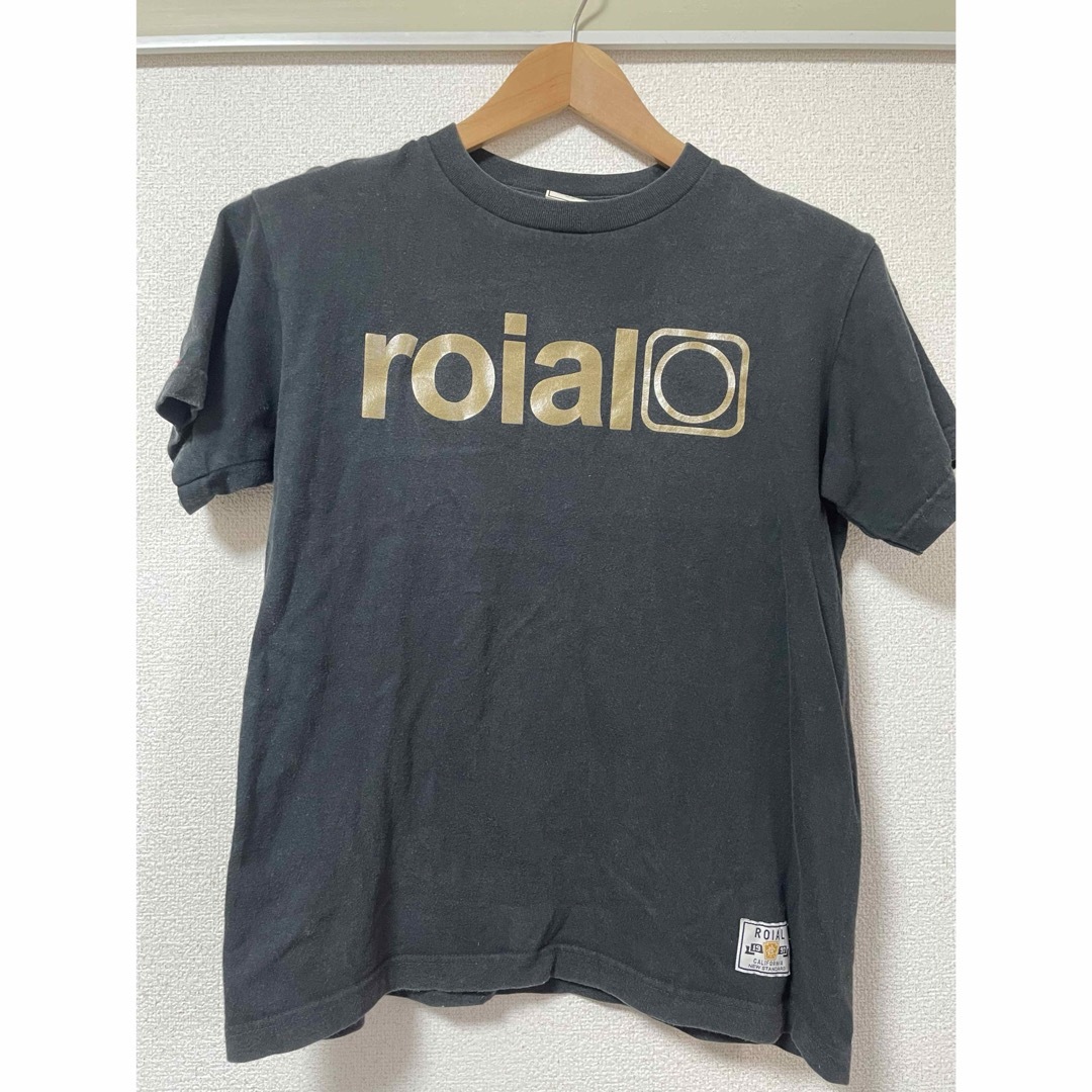 roial(ロイヤル)の【roial】ロイアル Tシャツ 黒金 レディースのトップス(Tシャツ(半袖/袖なし))の商品写真