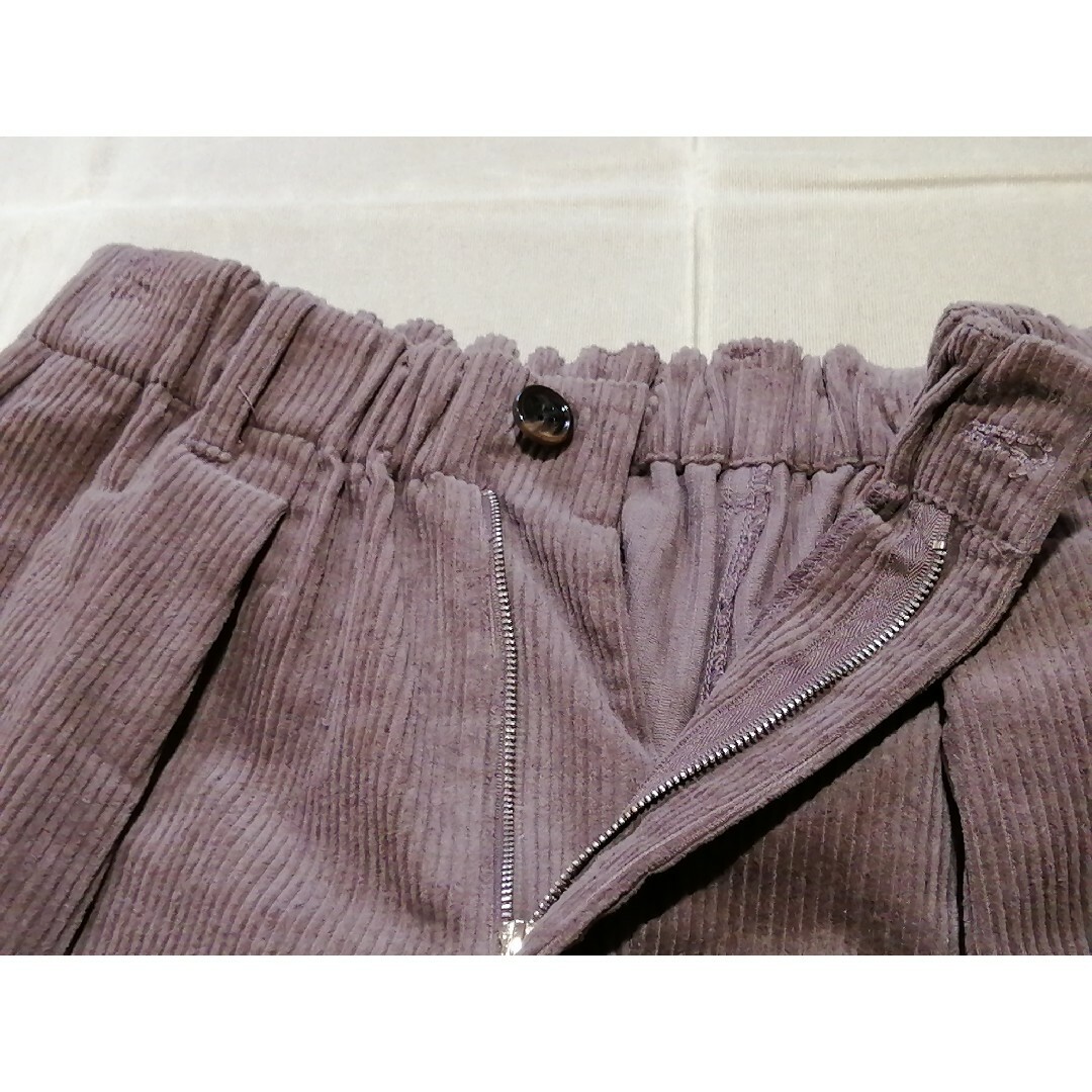 新品　Perushu　Lサイズ　コーデュロイワイドハーフパンツ メンズのパンツ(ショートパンツ)の商品写真