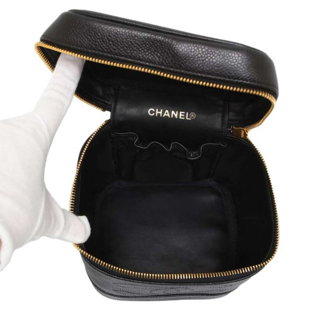 CHANEL(シャネル)のシャネル バニティバッグ ココマーク キャビアスキン 縦型 A01998 CHANEL バッグ 化粧ポーチ コスメポーチ 黒 レディースのファッション小物(ポーチ)の商品写真