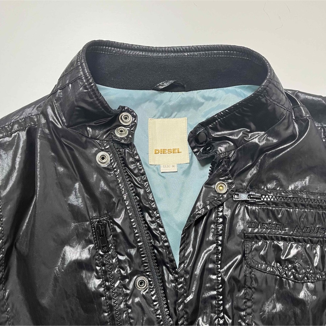 希少生地 DIESEL ナイロンジャケット M 光沢 軽量 ナイロン 希少生地 DIESEL ナイロンジャケット M 光沢 軽量 ナイロン