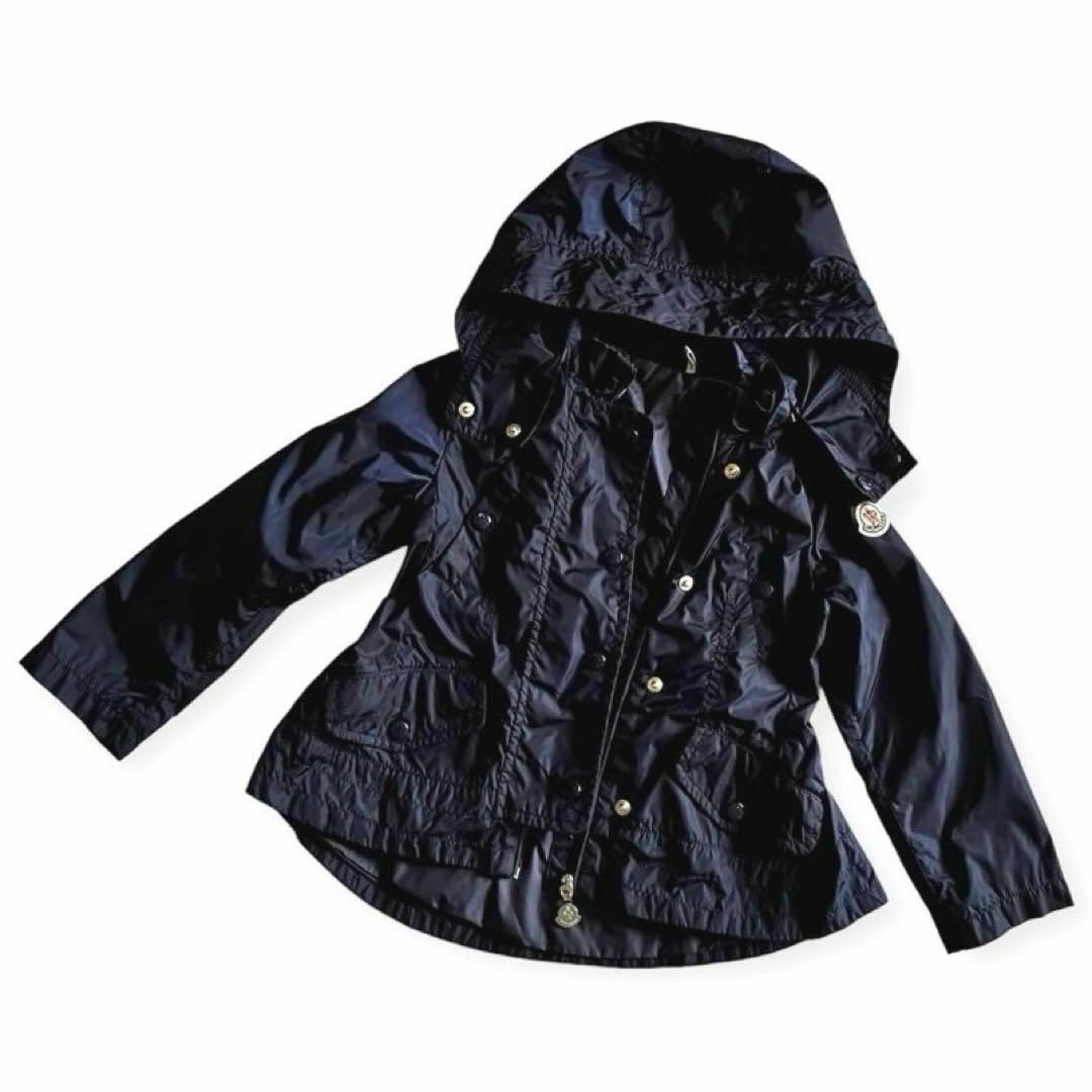 MONCLER(モンクレール)の【特別価格】極美品❤︎MONCLER AYROLLETTEナイロンパーカー110 キッズ/ベビー/マタニティのキッズ服女の子用(90cm~)(ジャケット/上着)の商品写真