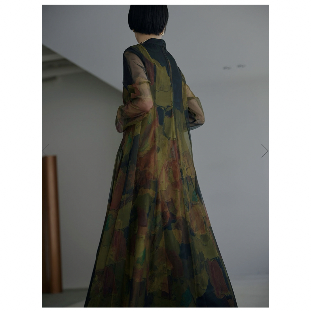 Ameri VINTAGE(アメリヴィンテージ)のAmeri VINTAGE UND GYPSUM ART DRESS カーキ S レディースのフォーマル/ドレス(ロングドレス)の商品写真