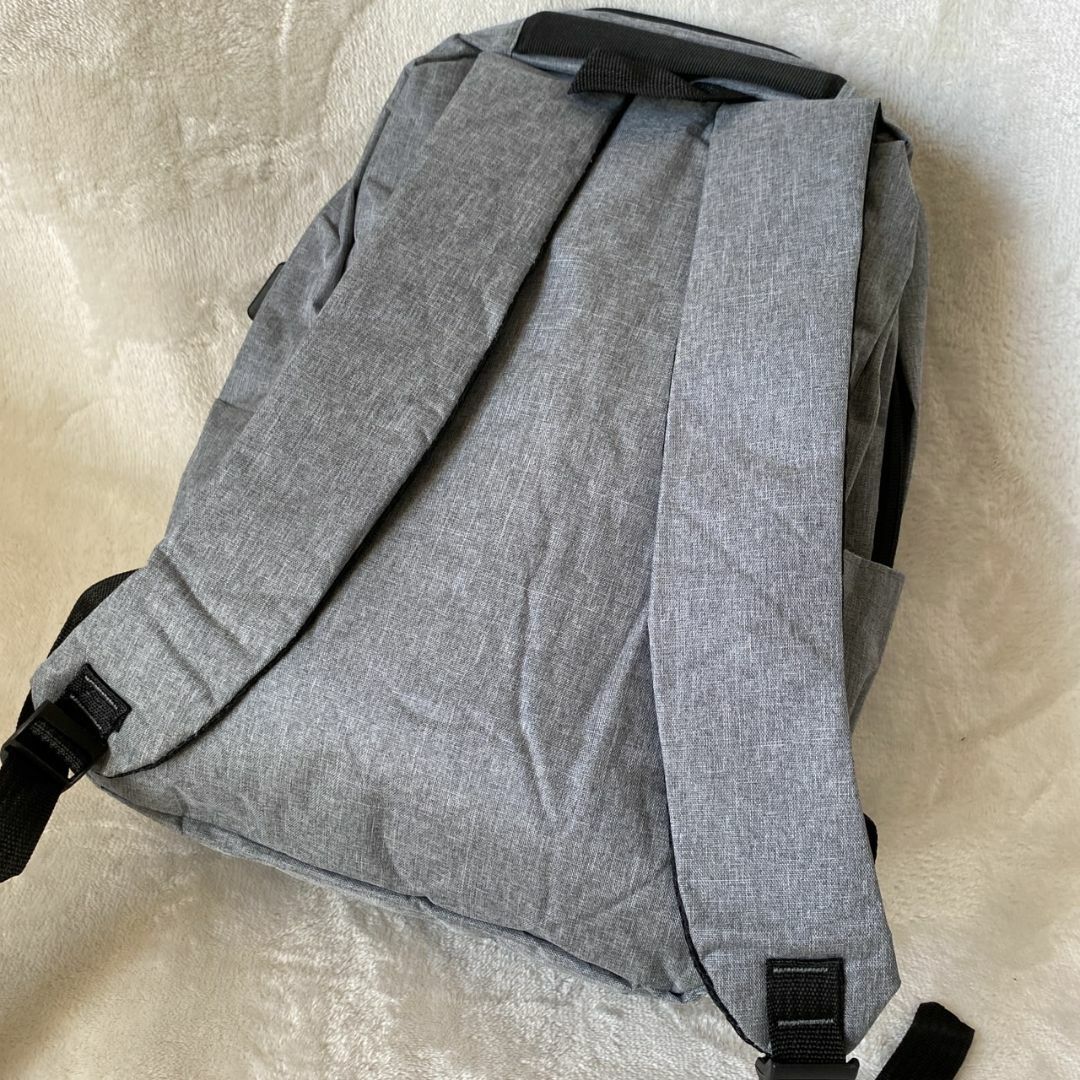 グレー パソコンバッグ リュック 通勤通学 PCポケット付き 大容量 メンズのバッグ(バッグパック/リュック)の商品写真