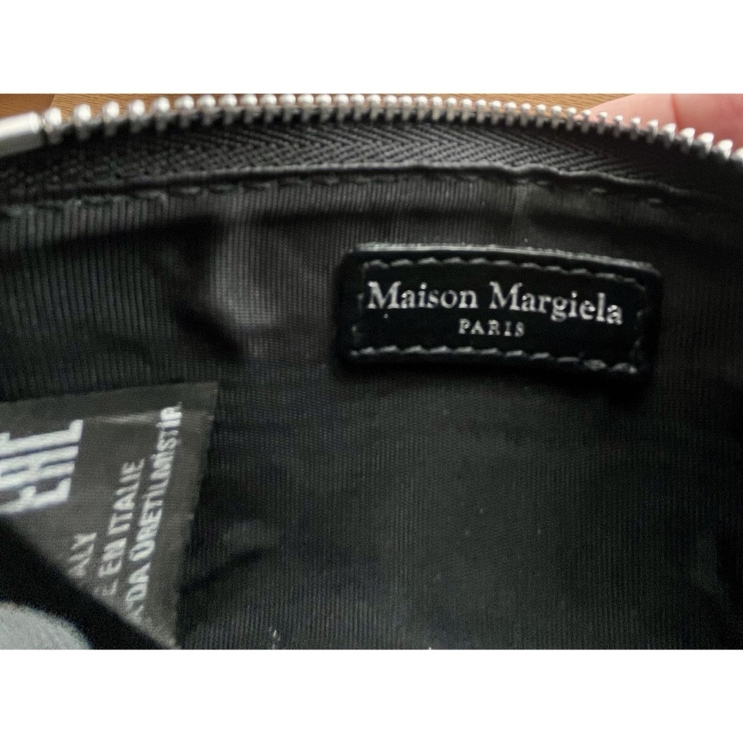 Maison Martin Margiela(マルタンマルジェラ)のメゾンマルジェラ　フラグメントケース メンズのファッション小物(コインケース/小銭入れ)の商品写真