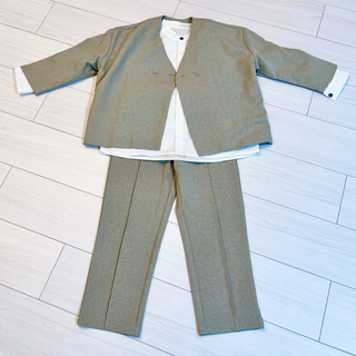 リジェール(riziere)のリジェール ノーカラージャケットセットアップ 120cm(ドレス/フォーマル)
