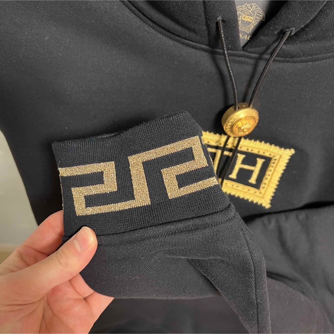 KITH - Kith Versace box logo hoodieの通販 by イッヂ|キス KITH - Kith Versace box logo hoodieの通販 by イッヂ|キス