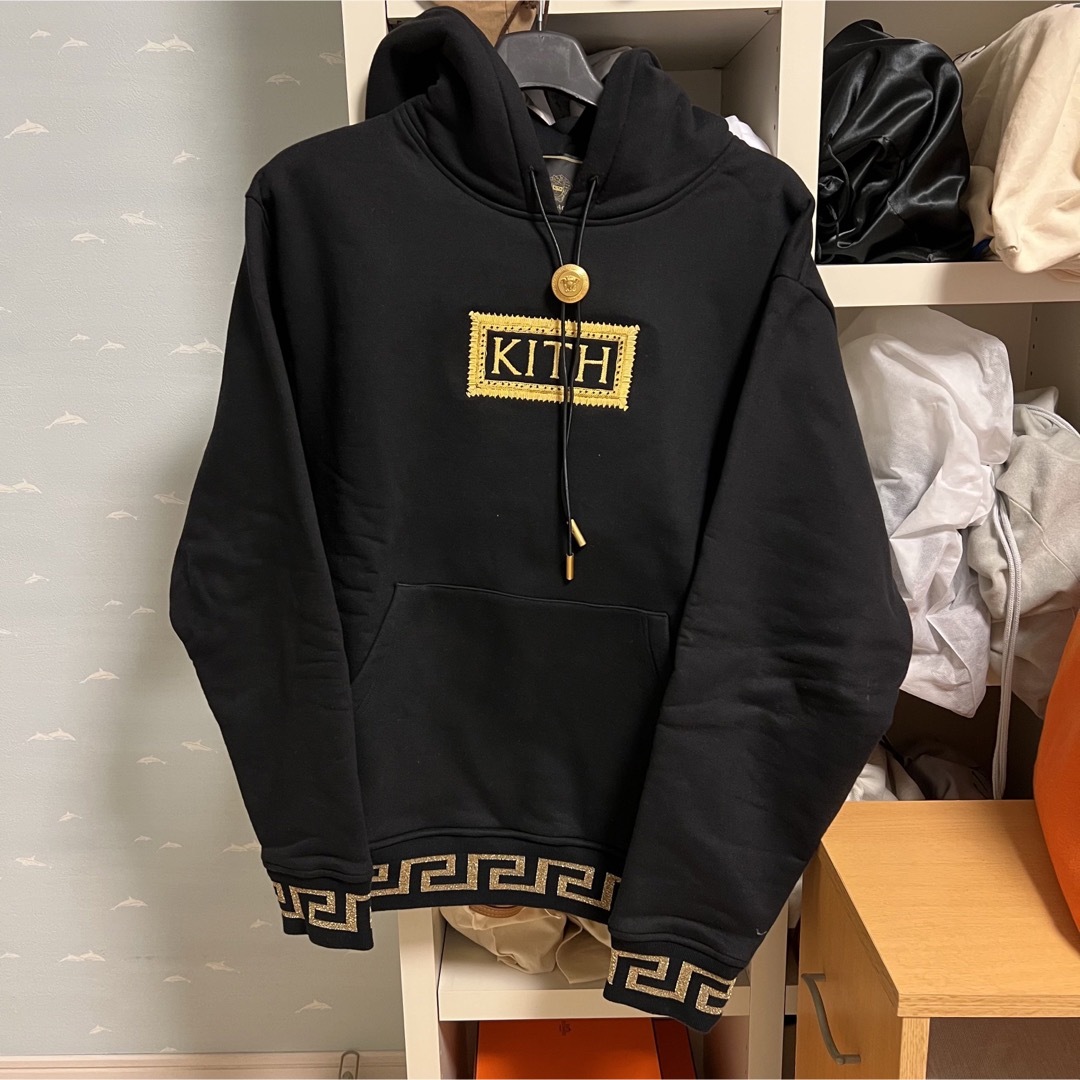 KITH - Kith Versace box logo hoodieの通販 by イッヂ|キス KITH - Kith Versace box logo hoodieの通販 by イッヂ|キス