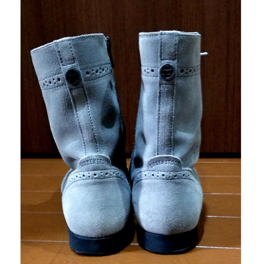 BIRKENSTOCK - 【美品】BIRKENSTOCK LARAMIE LOW スウェード BIRKENSTOCK - 【美品】BIRKENSTOCK LARAMIE LOW スウェード