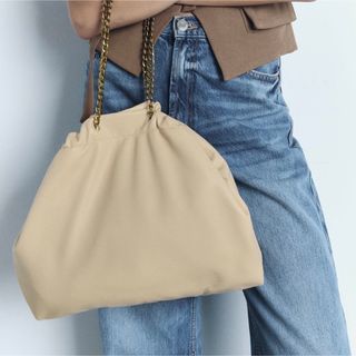 ザラ(ZARA)のZARA バッグ(トートバッグ)