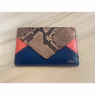 新品 クロエ Chloe カードケース アルファベット フレミングコーラル