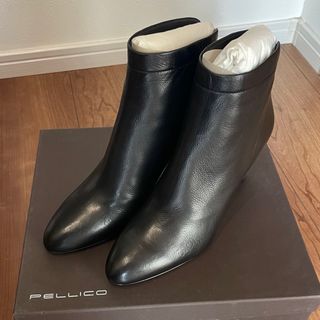 ペリーコ(PELLICO)のPELLICO ペリーコ　ショートブーツ　新品未使用　ブラック(ブーツ)