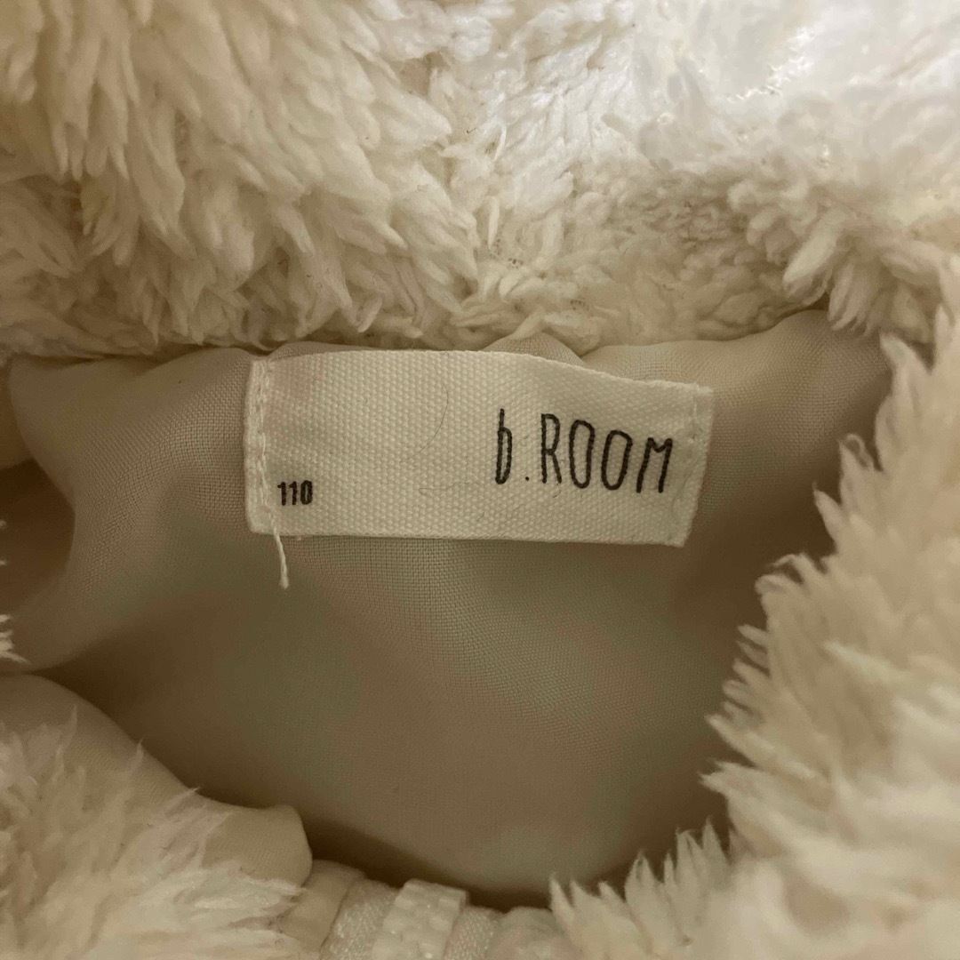 b.Room(ビールーム)のb.ROOM クマ耳フードアウター　110cm キッズ/ベビー/マタニティのキッズ服女の子用(90cm~)(ジャケット/上着)の商品写真