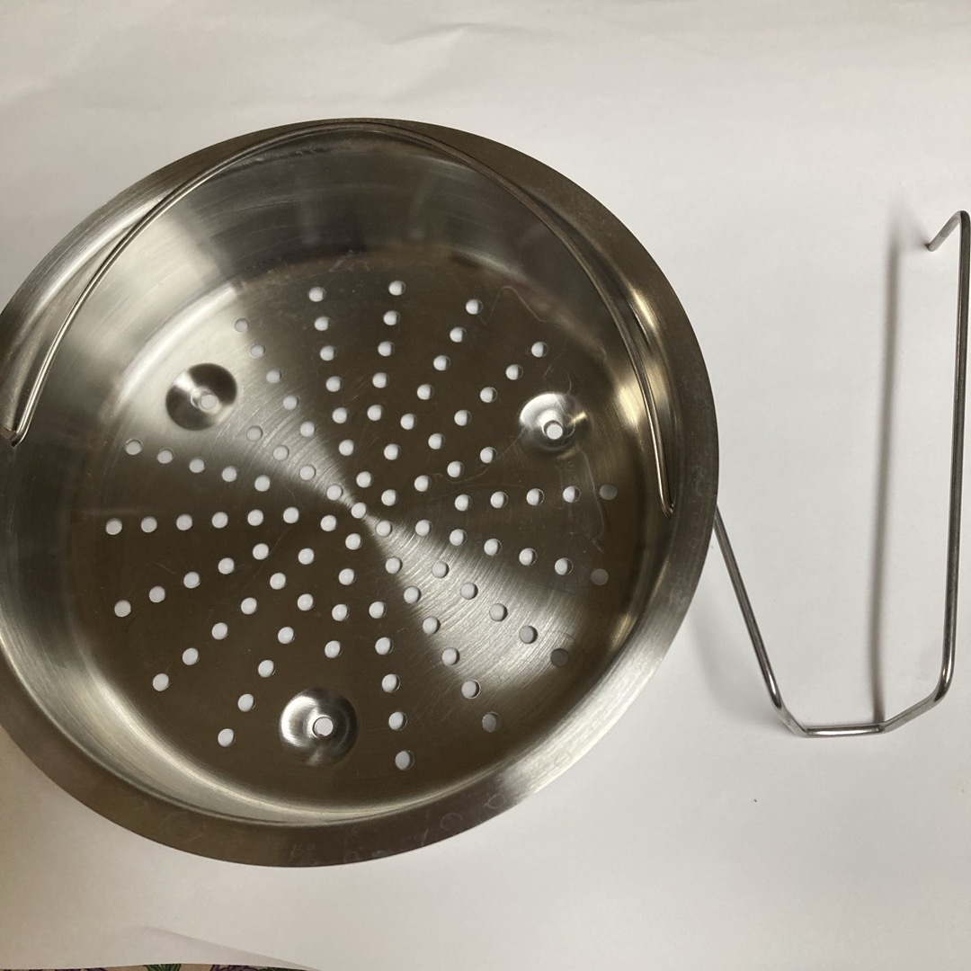 T-fal(ティファール)のティファール圧力鍋付属の蒸し器 スマホ/家電/カメラの調理家電(調理機器)の商品写真