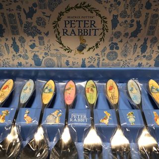 ピーターラビット(PETER RABBIT（TM）)のピーターラビット♥食器セット( ¨̮ )癒されるカワイイ食器たち(食器)