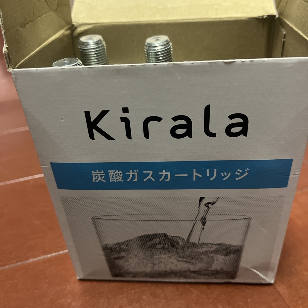 キララ(キララ)のKirala 炭酸ガス 食品/飲料/酒の飲料(ミネラルウォーター)の商品写真