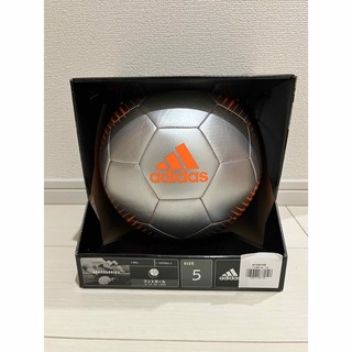 サッカーボール　adidas 5号球　サッカー　フットサル　オレンジ　シルバー(ボール)
