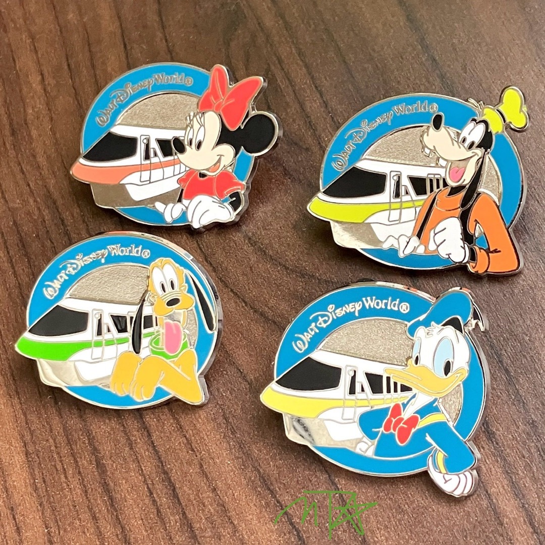 Disney World Monorail Magic Pin set WDW エンタメ/ホビーのアニメグッズ(バッジ/ピンバッジ)の商品写真