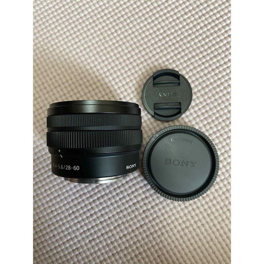 SONY(ソニー)のソニー FE28-60MM F4-5.6 SEL2860 美品 スマホ/家電/カメラのカメラ(レンズ(ズーム))の商品写真