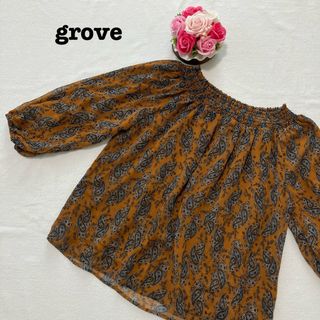 グローブ(grove)のグローブ レディース　ペイズリー柄　ブラウス　シャツ　オフショルブラウンMサイズ(シャツ/ブラウス(長袖/七分))