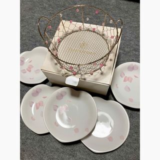 YUMI KATSURA(食器)のフリマアイテム一覧 YUMI KATSURA(食器)のフリマアイテム一覧